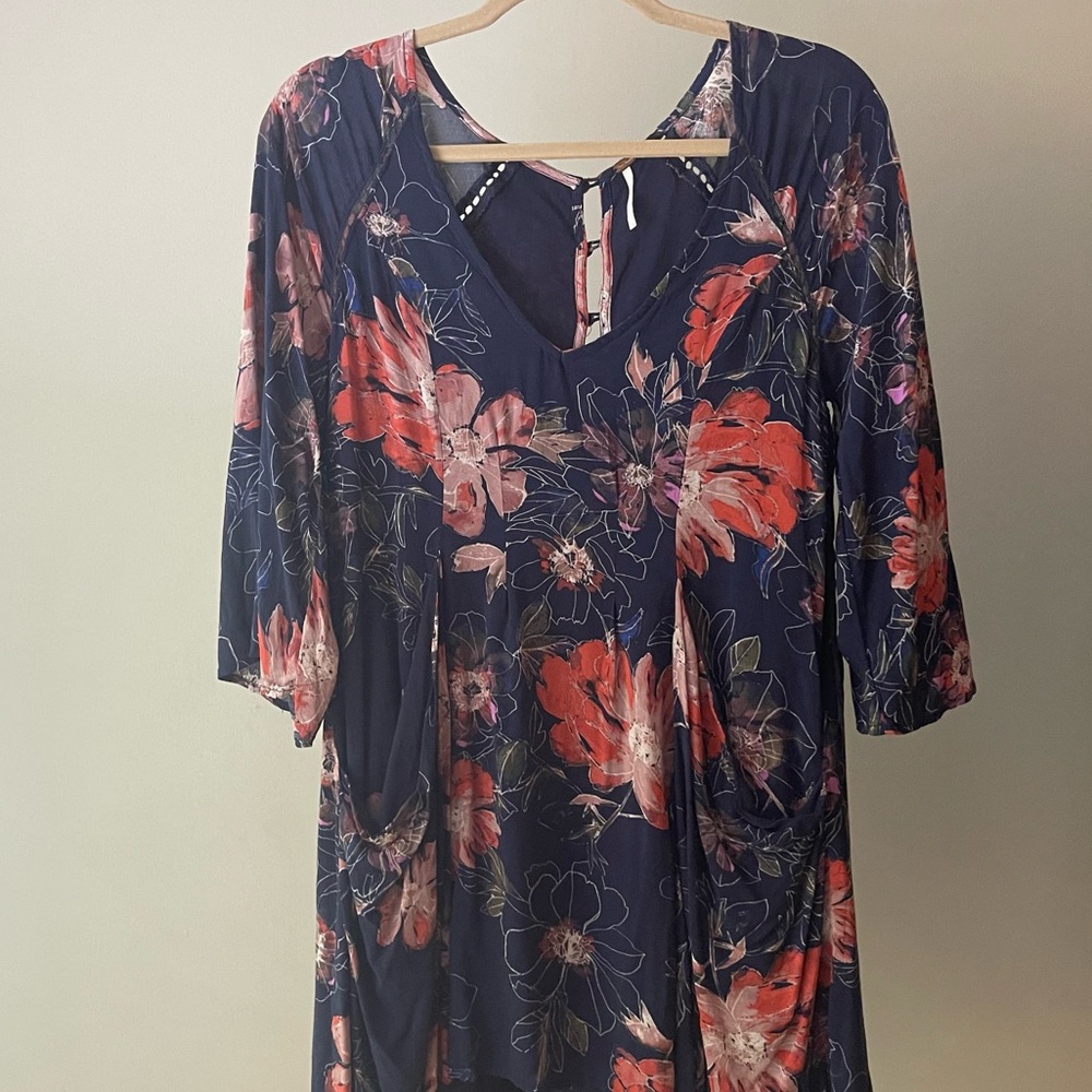 Free People Navy Floral Dress Size 6 With Pockets Shorter Front Longer Back